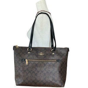 COACH Gallery Tote Bag, Signature Canvas